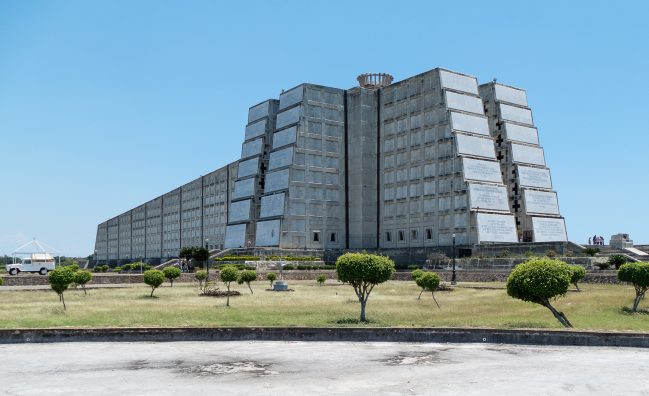Descubre la Historia y Belleza de Santo Domingo en un Solo Día Desde Las Terrenas