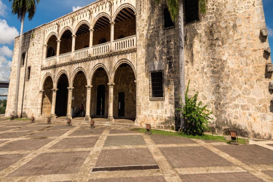 Excursión Completa a la Zona Colonial y Los Tres Ojos Desde Boca Chica