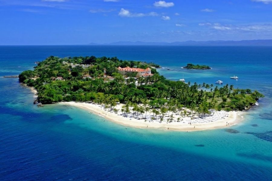 Vive la Aventura: Bahía de Samaná y El Limón en un Solo Día desde Boca Chica