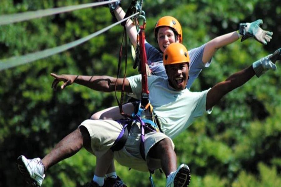 Zip Line en Puerto Plata: Siente la adrenalina volando sobre montañas y selvas tropicales