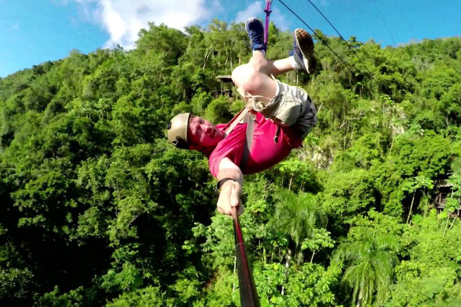 Aventura en Zip Line con Mega Splash – ¡Una Experiencia Única desde Cap Cana!